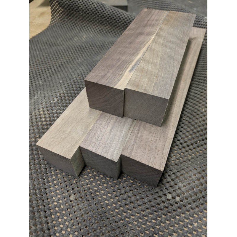 Carrelet noyer tournage