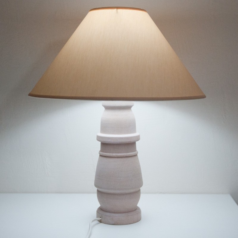 Pied de lampe tourné en bois