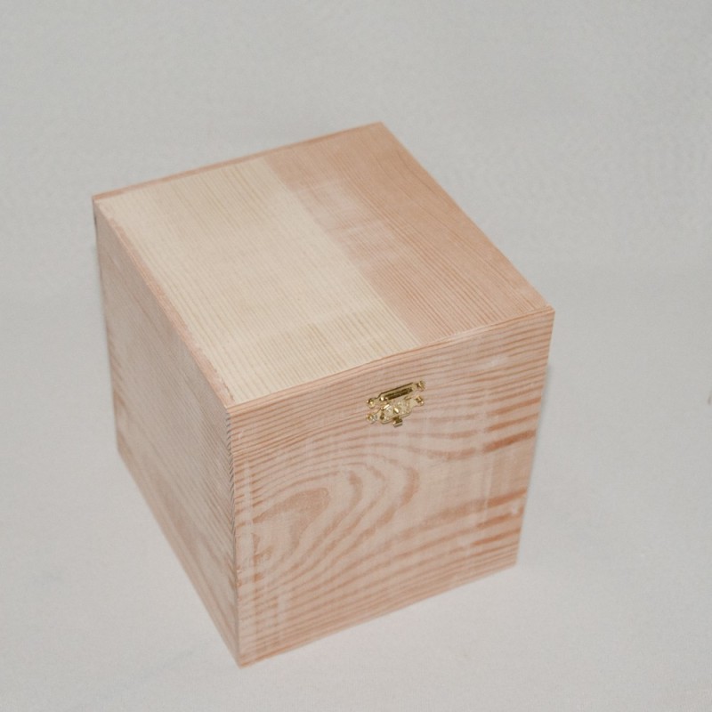 Coffret cube en pin