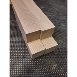 Carrelet frêne 40x40x300